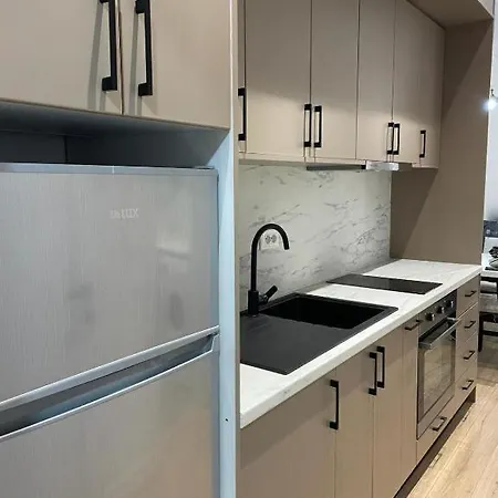 Dolce & ベッド・アンド・ブレックファスト ティラナ